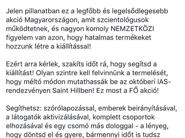 Fürtökben tolták be az embereket a kiállításra