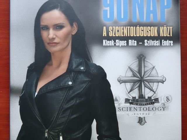 Könyvkritika a „90 nap a szcientológusok közt” című könyvről