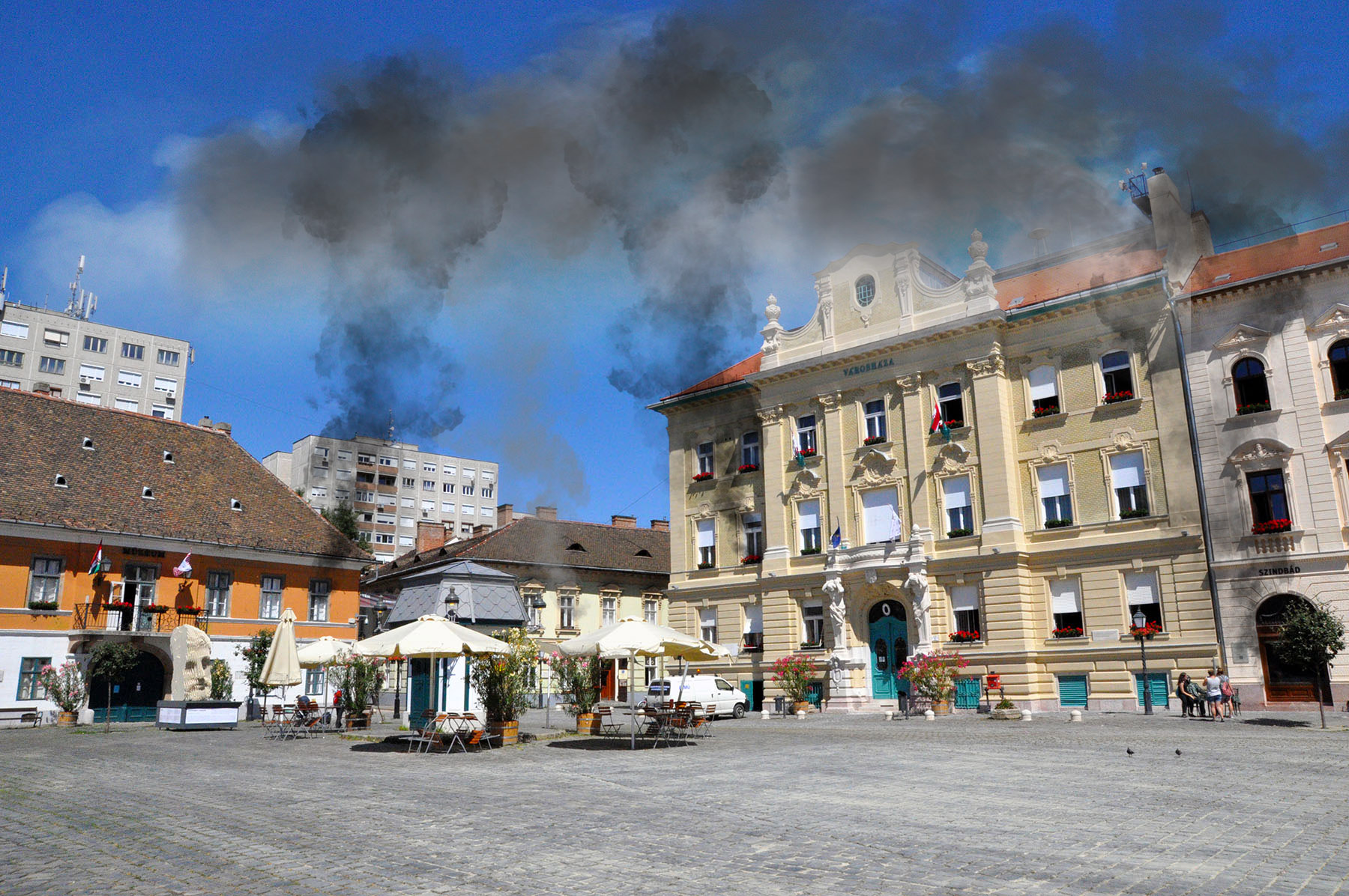 budapest_obuda_fo_ter_smoke.jpg