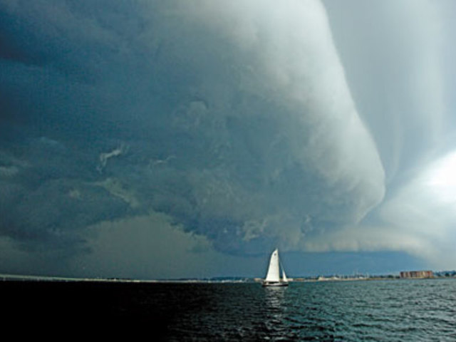 'Squall taktika vitorlázóknak' / Squall Tactics for Sailors