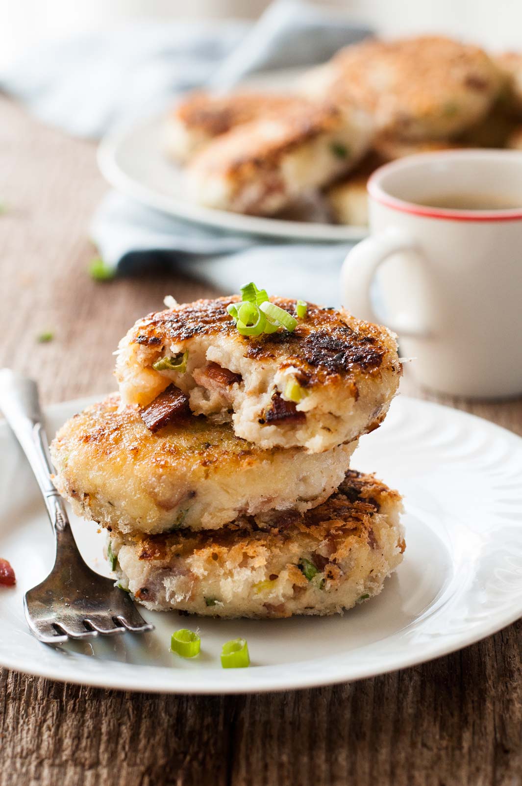 leftover-mashed-potato-cheese-bacon-cakes_9.jpg