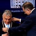 Orbán szerint királyok vagyunk, s már annyi a pénzünk, hogy külföldre is jut