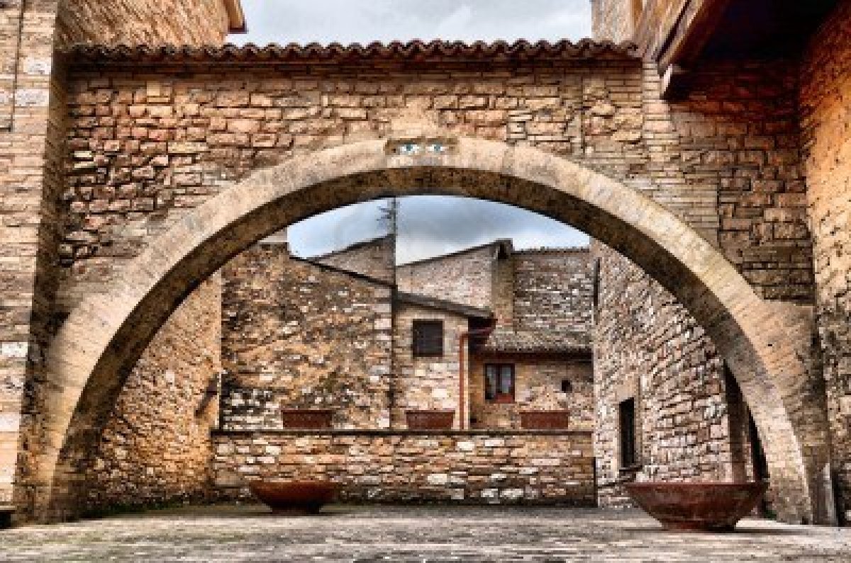 12659490-ancient-arch-in-spello.jpg