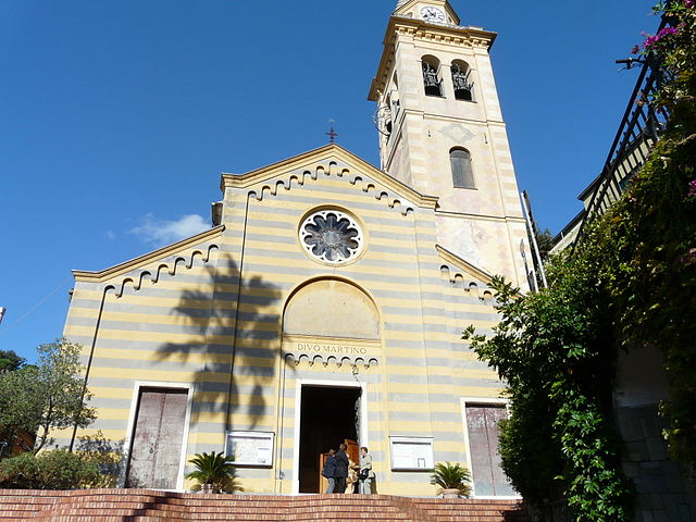 640px-Portofino-chiesa_san_Martino1.jpg