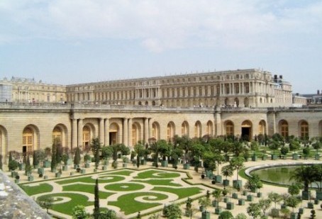 Chateau-de-Versailles-France.jpg