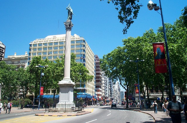 Montevideo--uruguay-409036_640_424.jpg