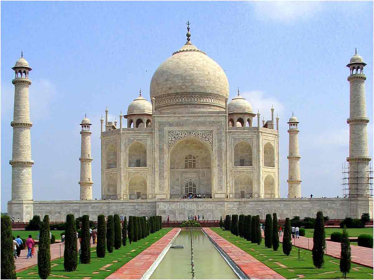 Taj-Mahal-agra-India.jpg