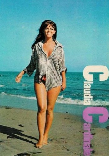 claudia-claudia-cardinale-27431856-349-500.jpg