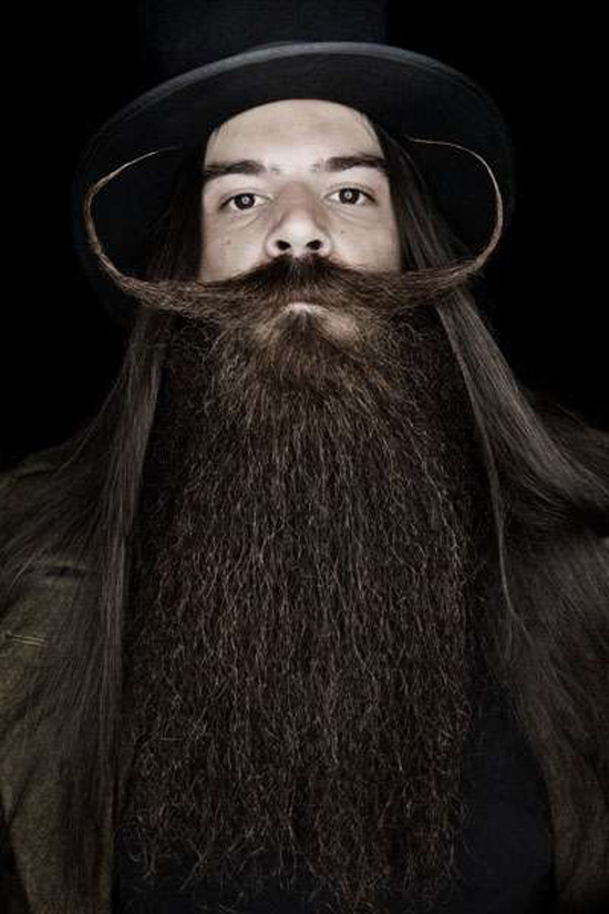 4.-Weird-Beard-and-Mustache-Designs.jpg