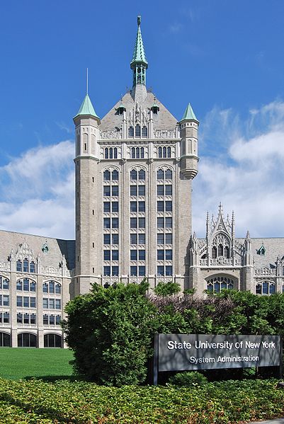 401px-SUNYAdminBuildingAlbany.jpg