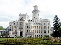 Hluboka kastély: Tudor elegancia a Moldva partján » Közel és távol utazás