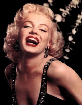 celebrities-marilyn-monroe-331876.jpg