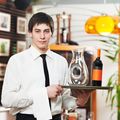 Bárban, vendéglőben vagy étteremben dolgoznál kiemelt fizetésért? Önképzéssel a csúcsra kerülhetsz szakmádban