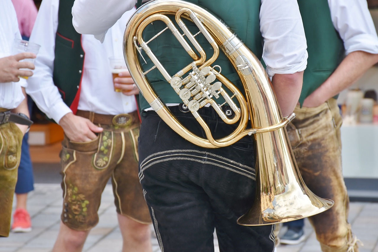 oktoberfest-bornadrag.jpg