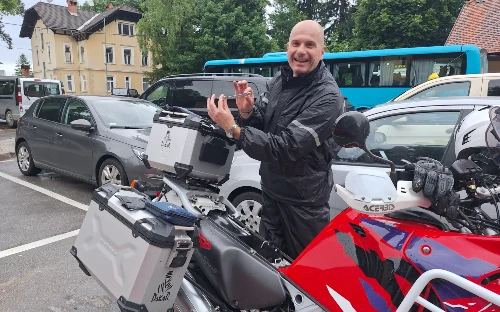 bled_africa_twin_lerobban.webp