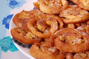 Almás csigafánk - Apfelkrapfen