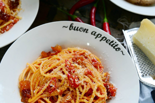 Így készül az igazi spaghetti all'amatriciana
