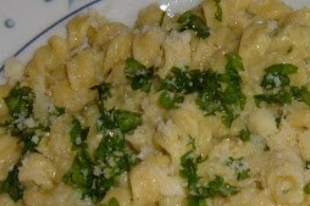 (Majdnem) Minden napra egy tészta Nr 5 - Fusilli cukkinikrémes csirkemellel