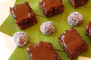 Szilvalekváros tepsis "muffin"
