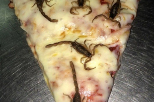 Ki szereti a... ki szereti a....skorpiós pizzát?