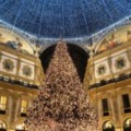 Ha Milánó, akkor divat és elegancia, valamint karácsony környékén panettone