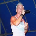 Lala (Kozmix) barna hajjal csápolt a Depeche Modera