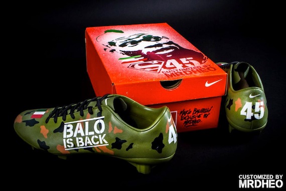 balotelli_shoe_5.jpg