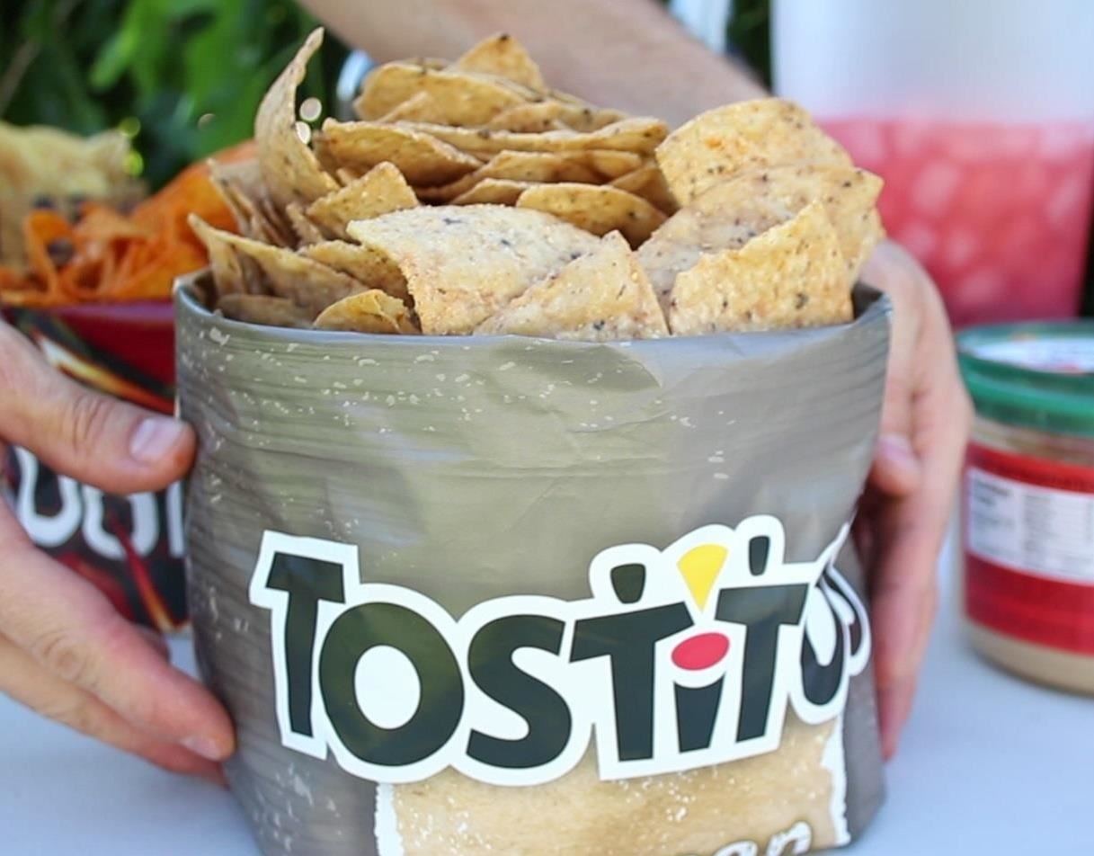 7-life-changing-hacks-for-you-eat-potato-chips-other-bagged-snacks_w1456.jpg
