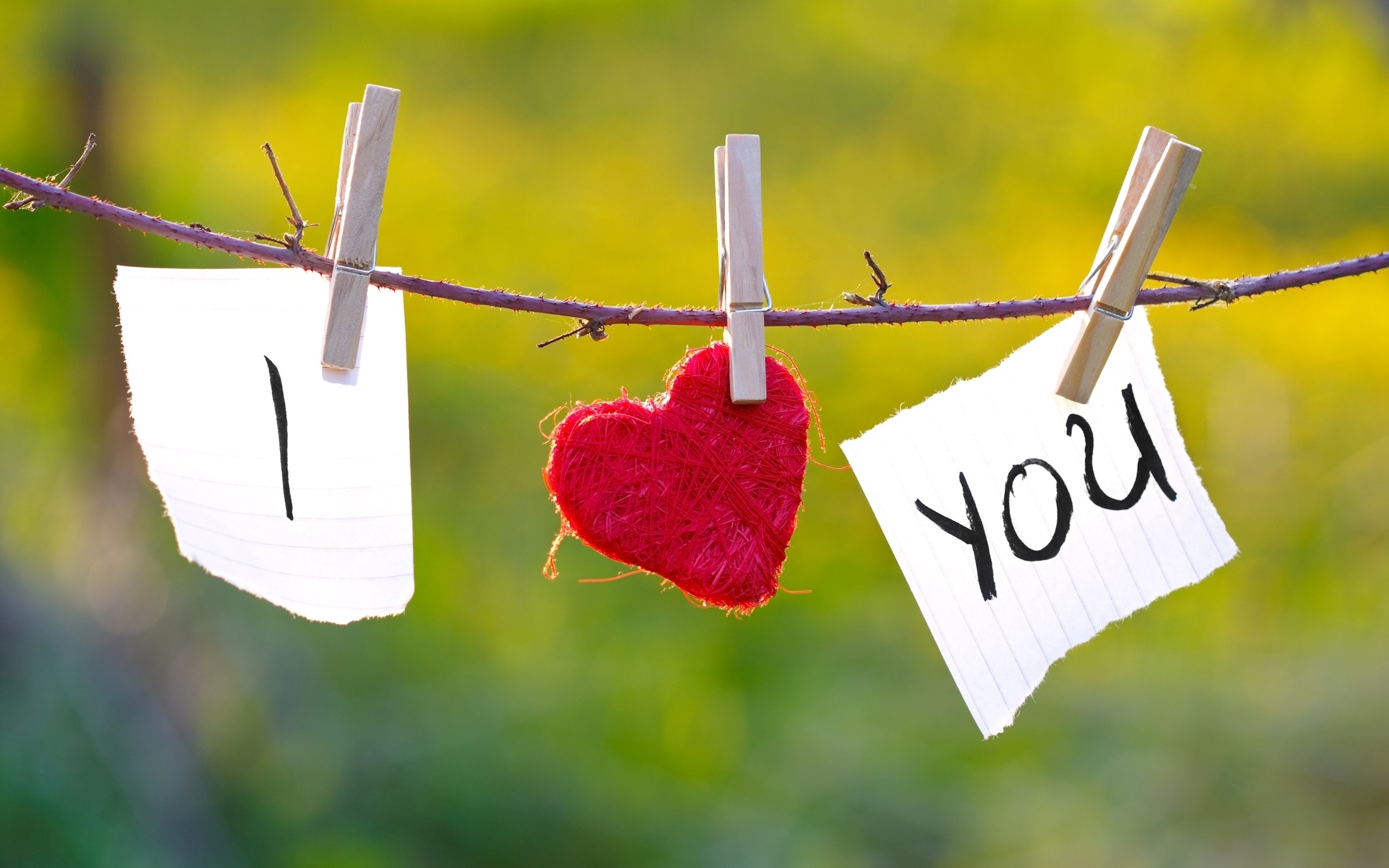 i-heart-you-hanging-happy-valentines-day-2015-wallpaper.jpg