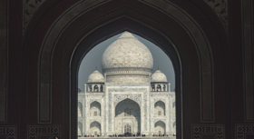 Lázálom a Taj Mahal lábánál
