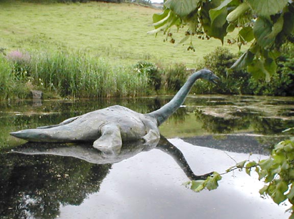 nessie04.jpg