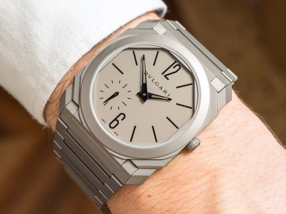 bulgari-octo-finissimo-automatic-thinnest-titanium-sand-blasted-2017-ablogtowatch-22.jpg