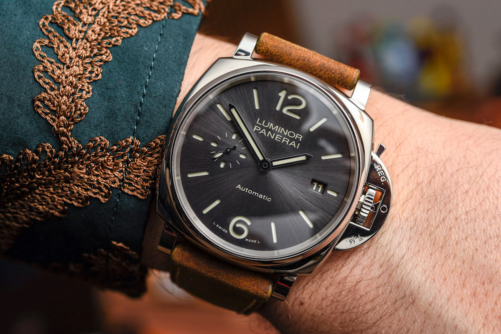 panerai-luminor-due-3-days-automatic-38mm-ablogtowatch-03.jpg