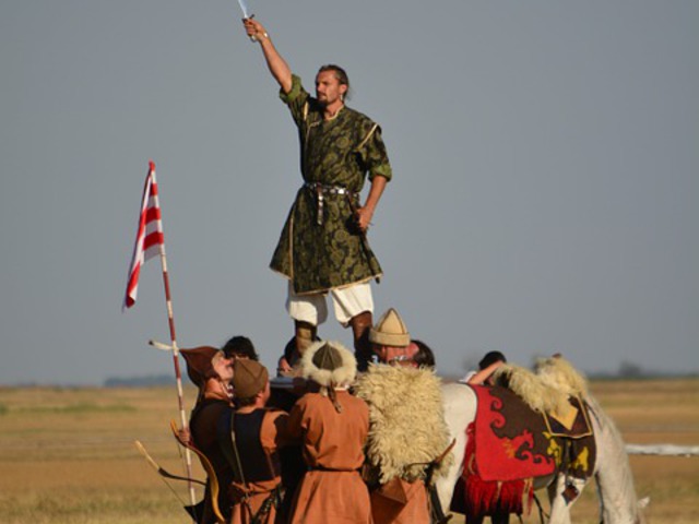 Nem bukhatok, mert akkor széttépnek a hiénák