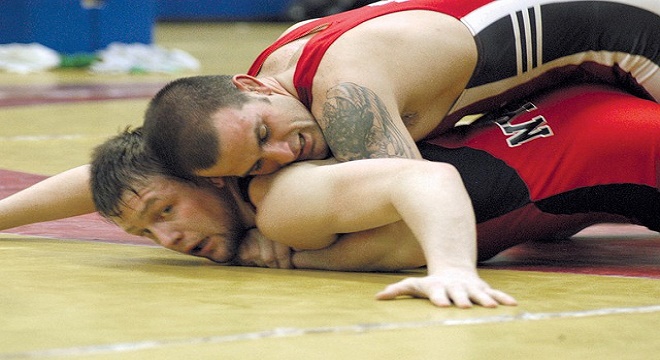 wrestlers-673429_640.jpg