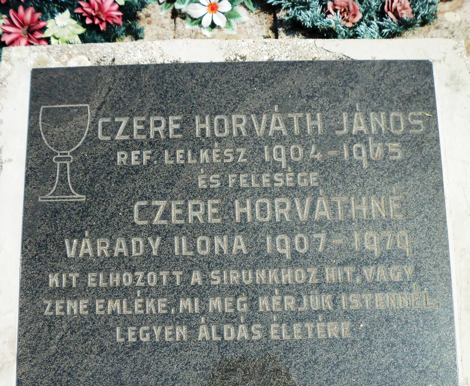 H.Várady Ilopna és Czere Horváth János sírhelye a zalátai temetőbn