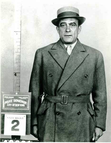 Vito Genovese vádlott.jpg