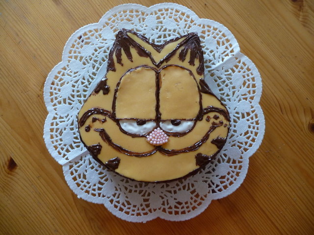 Garfield csokis torta, lépésről- lépésre.