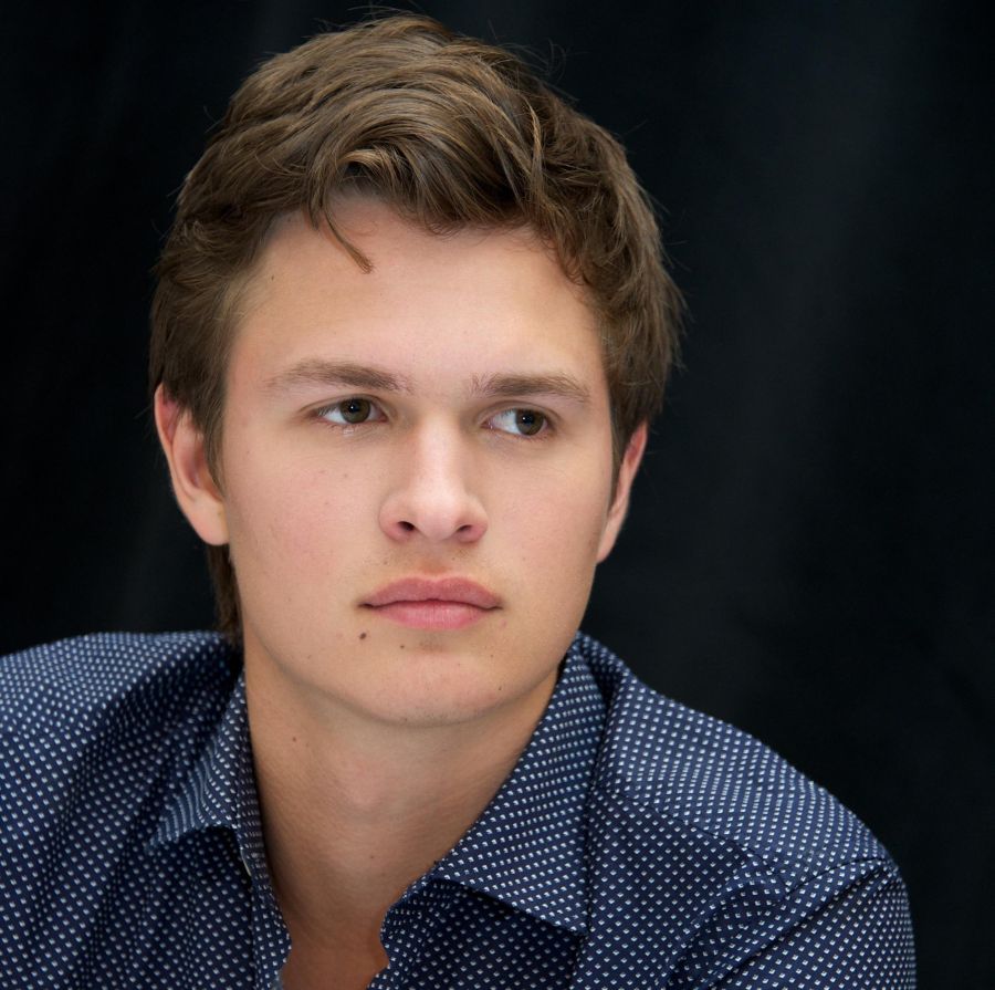 Ansel Elgort (Csillagainkban a hiba, A beavatott)