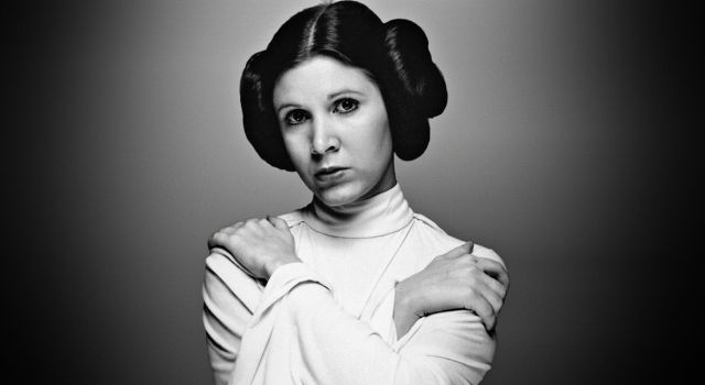 Carrie Fisher 1977-ben - Leia hercegnő felejthetetlen "kakaós csigáival"