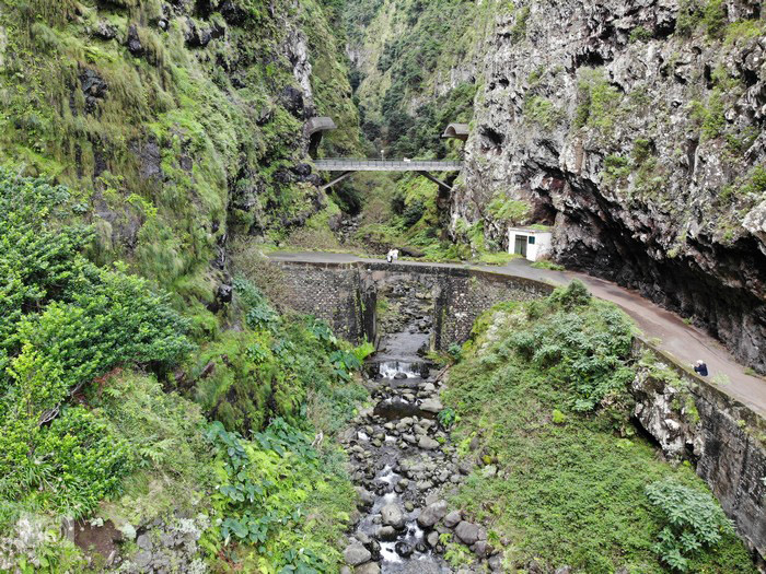 ribeira_do_inferno_2.JPG