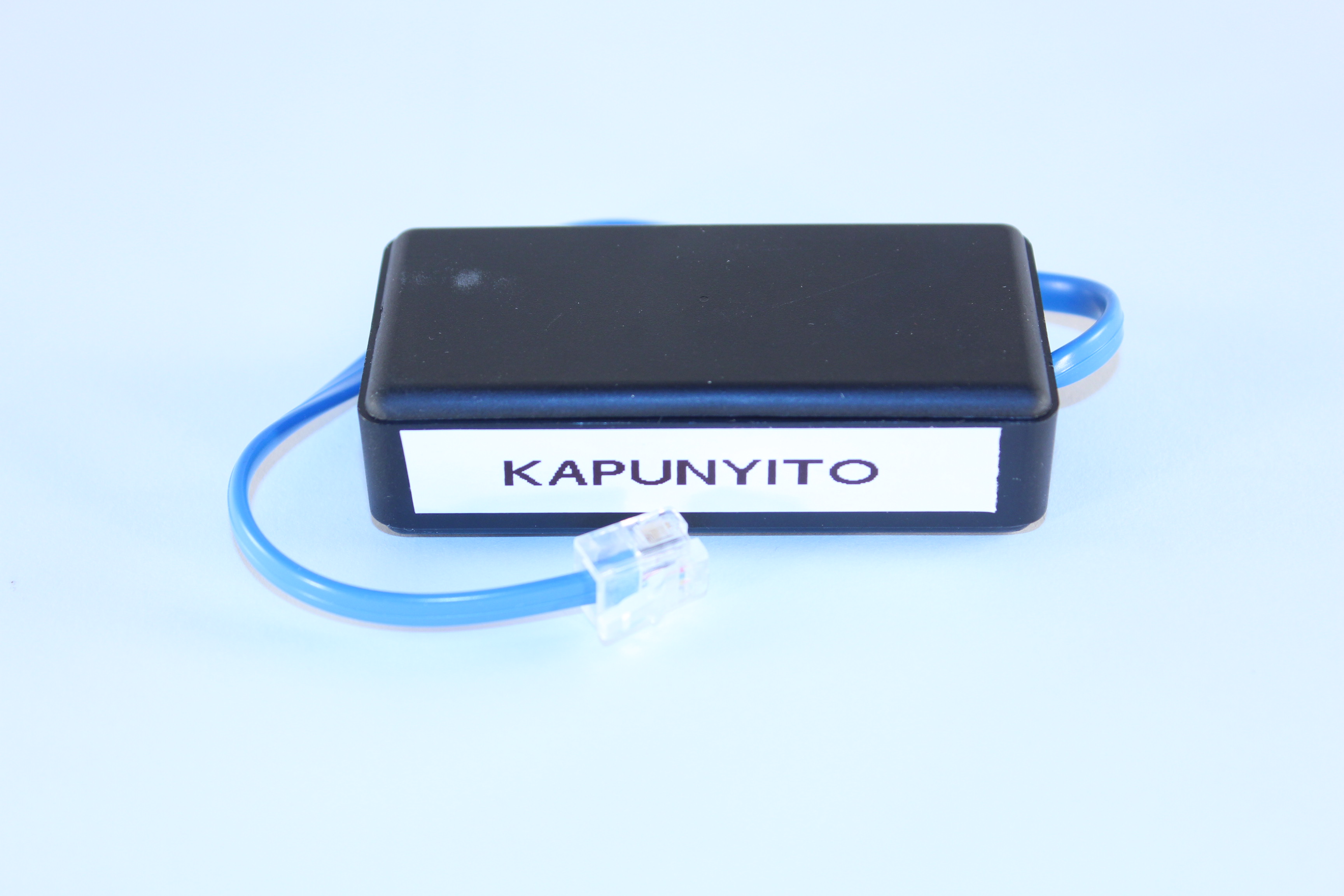 Panasonic_KX-T30866_kapunyito_adapter.JPG