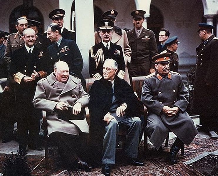 742px-Yalta_summit_1945_with_Churchill,_Roosevelt,_Stalin.jpg