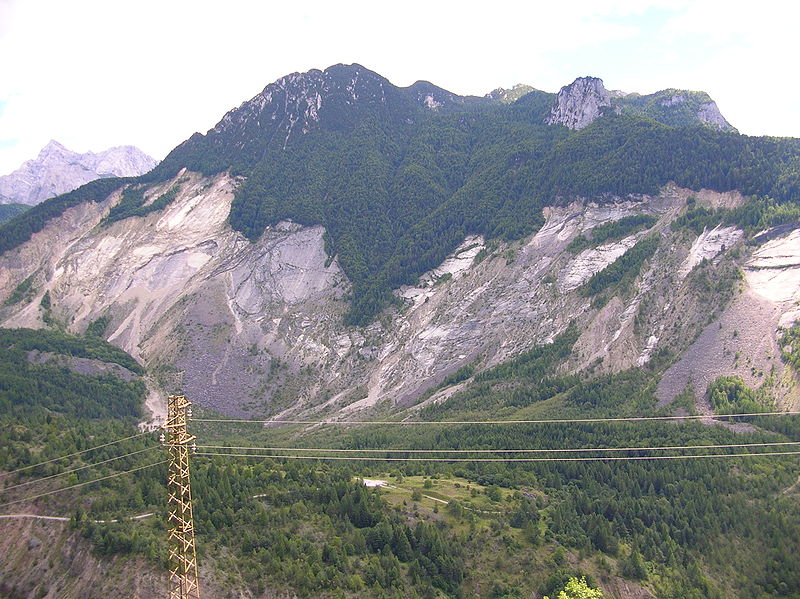 800px-vajont_monte_toc_frana.jpg