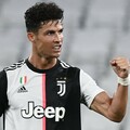 Cristiano Ronaldo jogi lépéseket kezdeményez a Juventus ellen