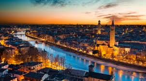 legjobb 10 dolgom van, és látni Verona | Éjszakai városlátogatás