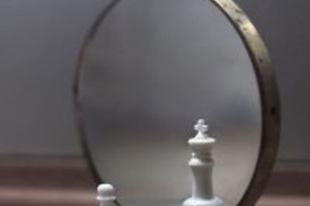 "Fogadj örök hűséget magadnak"