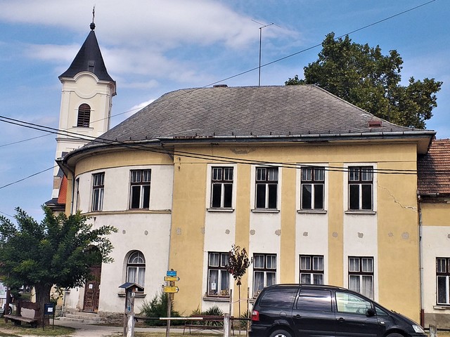 A tokodi Szent Borbála szobor és Bányász emlékmű, valamint a Szent Márton templom története