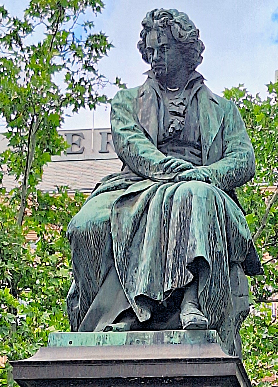 04_2025_05_29_beethoven_platz_8.jpg