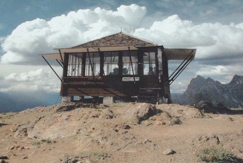 desolation-lookout-northern-cascades-natl-monument-wa-2.jpg